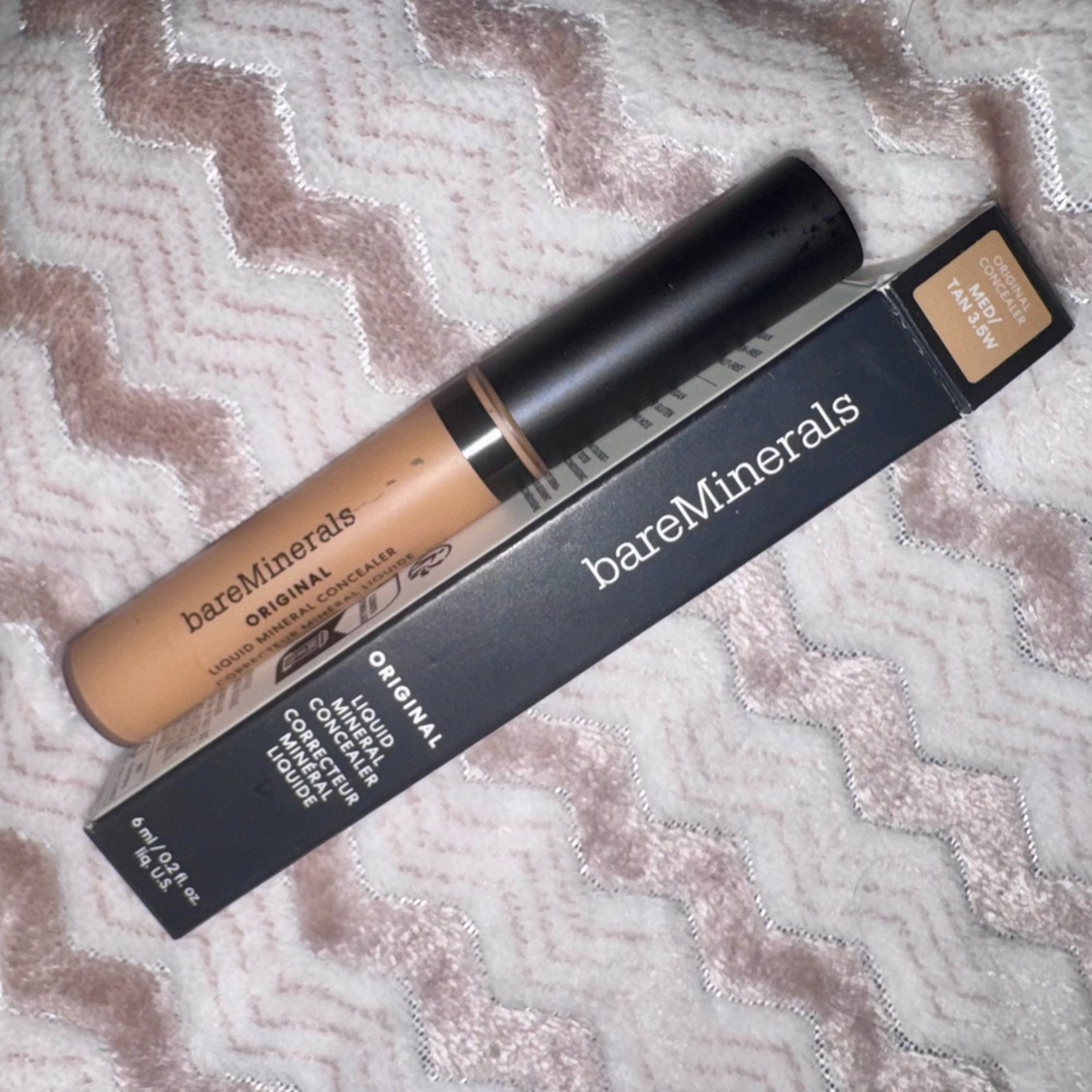 *NWT* bareMinerals Original Liquid Mineral Concealer - Medium Tan 3.5w